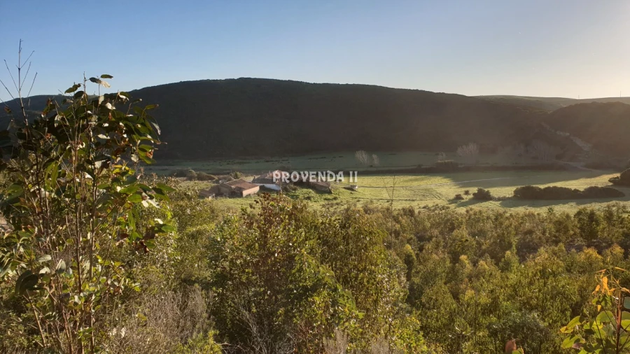 Quinta T0 para Venda em Bordeira Foto 37