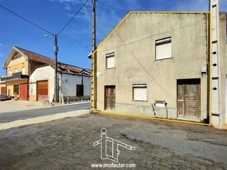 Moradia T3 para Venda em Lardosa Foto 3