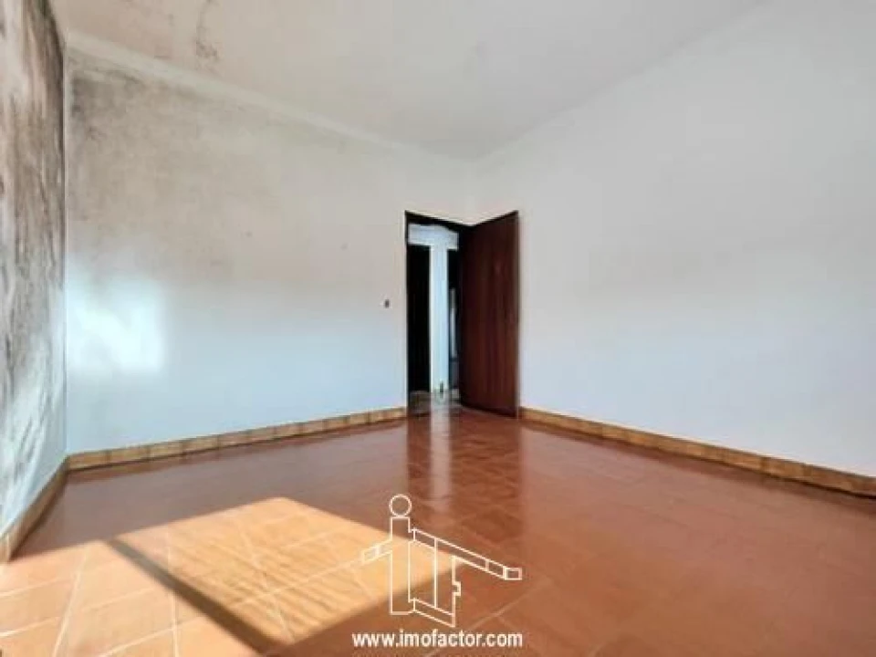 Moradia T2 para Venda em Cebolais de Cima e Retaxo Foto 6