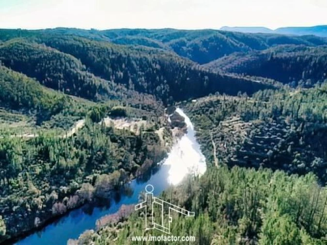 Terreno para Venda em Santo Andre das Tojeiras