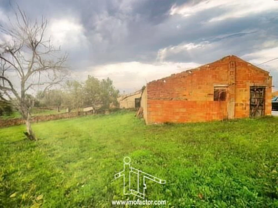Terreno para Venda em Santo Andre das Tojeiras Foto 3