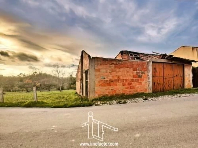 Terreno para Venda em Santo Andre das Tojeiras