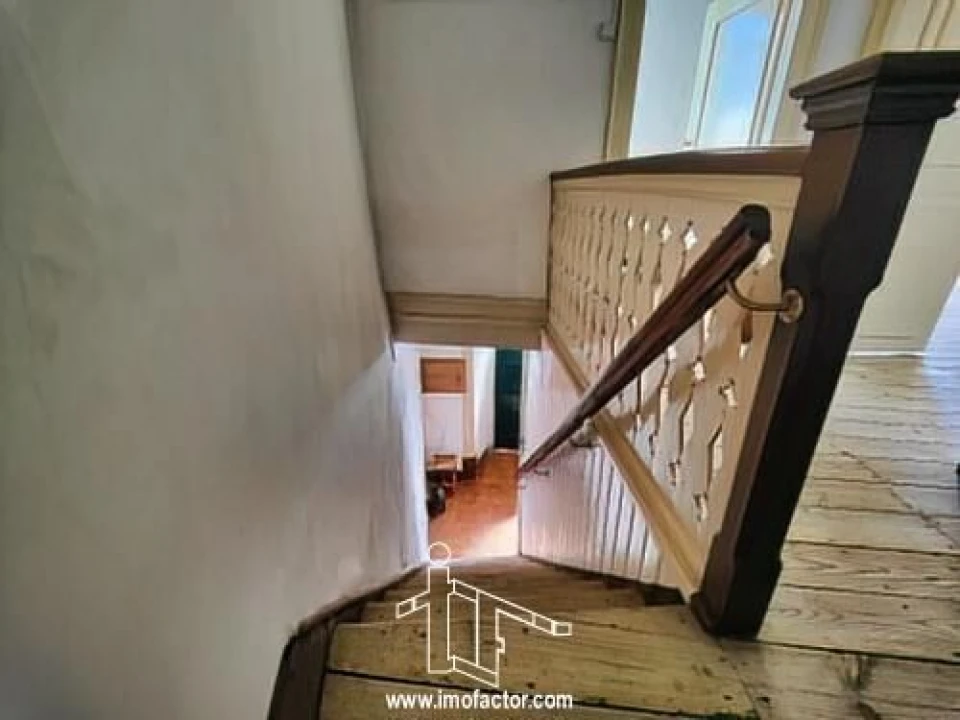 Moradia T3 para Venda em Alpedrinha Foto 11