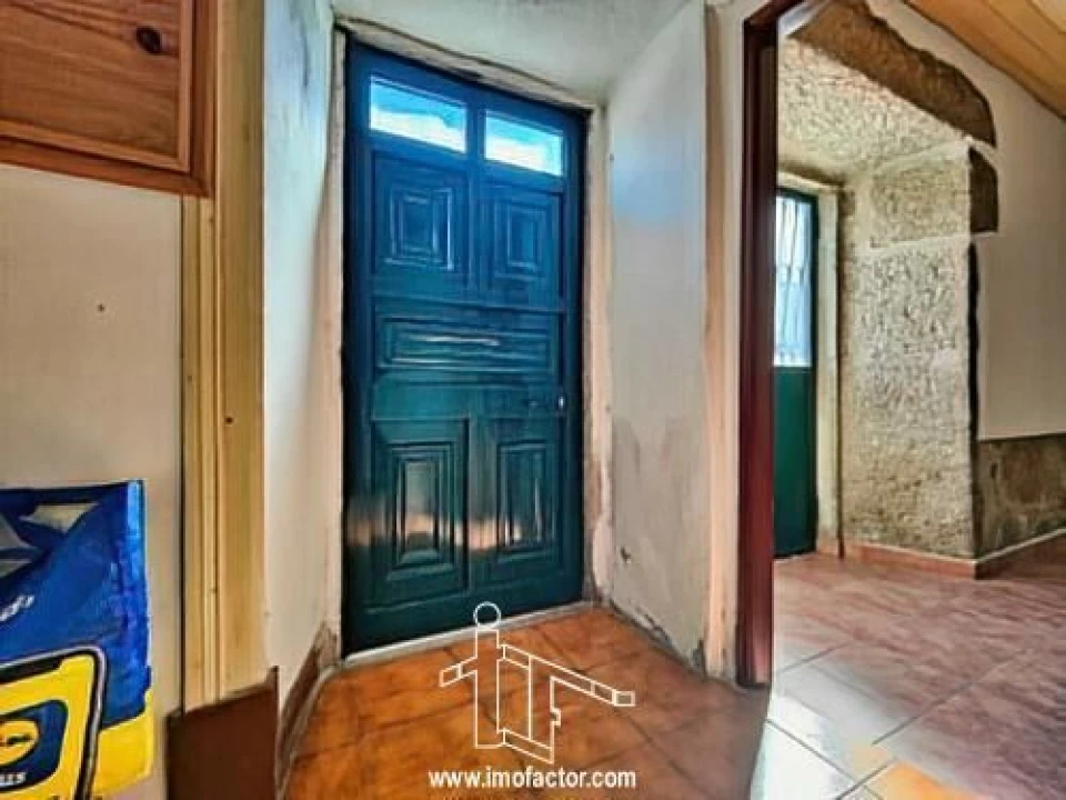 Moradia T3 para Venda em Alpedrinha Foto 3