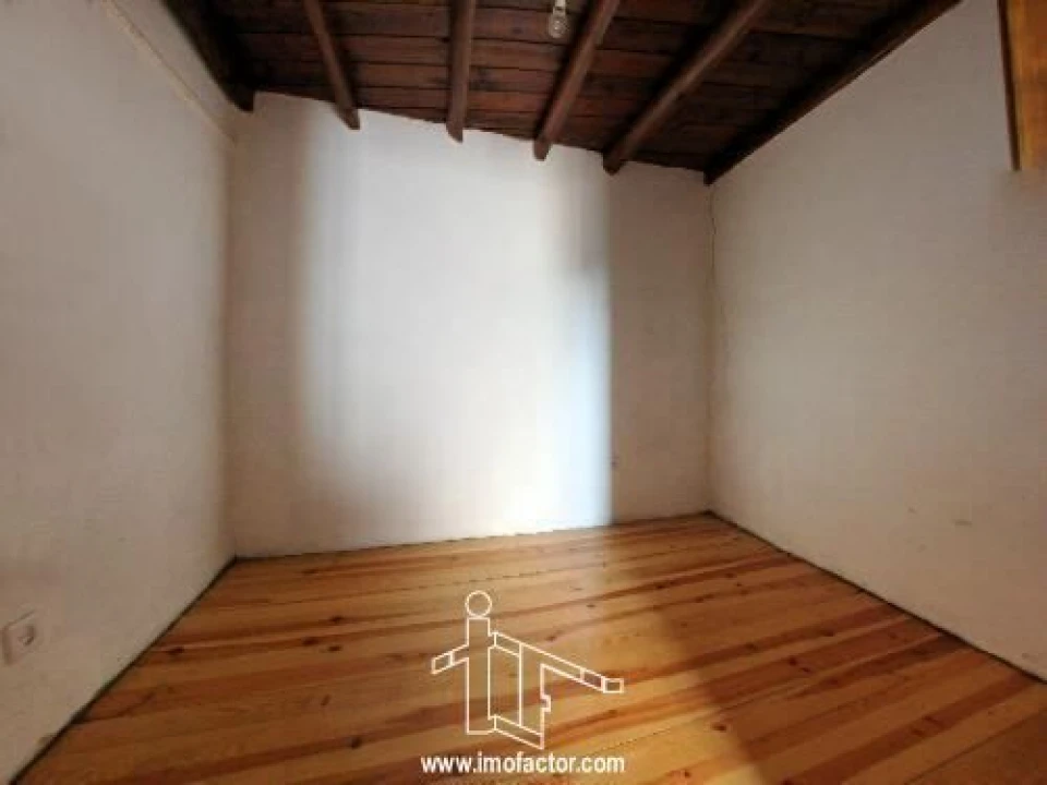 Moradia T3 para Venda em Fratel Foto 6