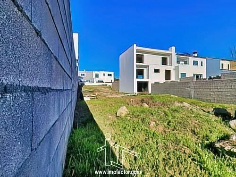 Terreno para Venda em Castelo Branco Foto 2