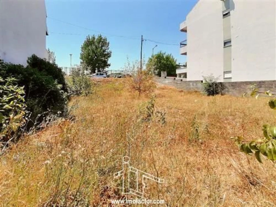 Terreno para Venda em Alcains Foto 3