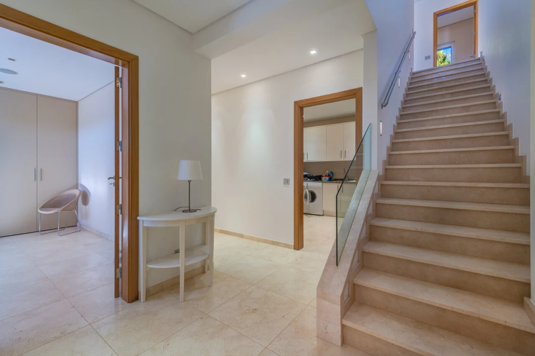 Moradia T5 para Venda em Santa Barbara de Nexe Foto 28