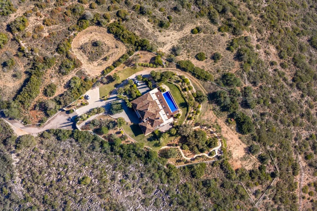 Moradia T5 para Venda em Santa Barbara de Nexe Foto 67