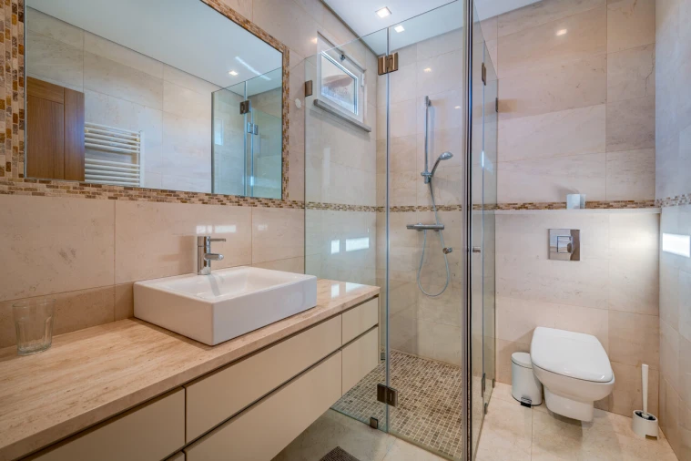 Moradia T5 para Venda em Santa Barbara de Nexe Foto 30