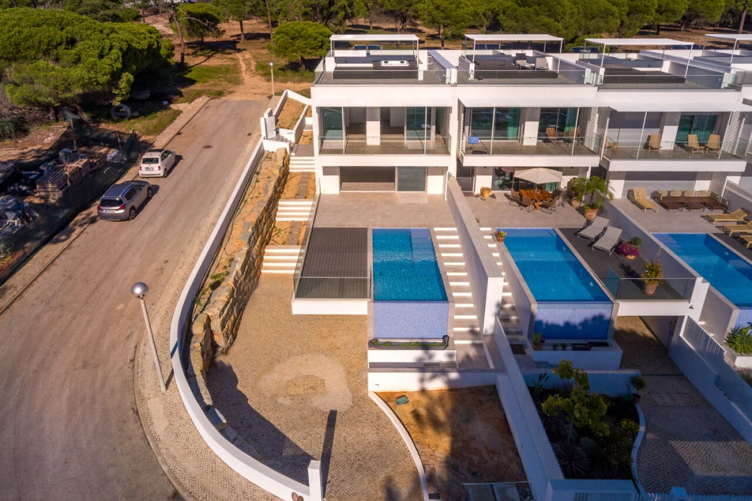 Moradia T3 para Venda em Almancil Foto 9