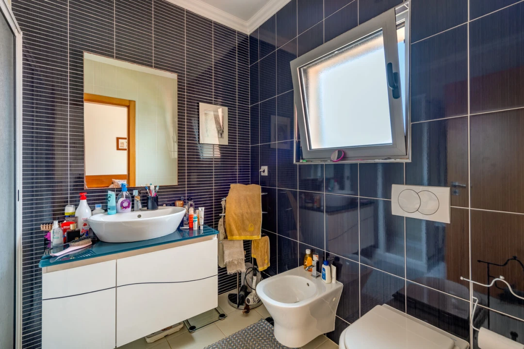 Moradia T3 para Venda em Boliqueime Foto 10