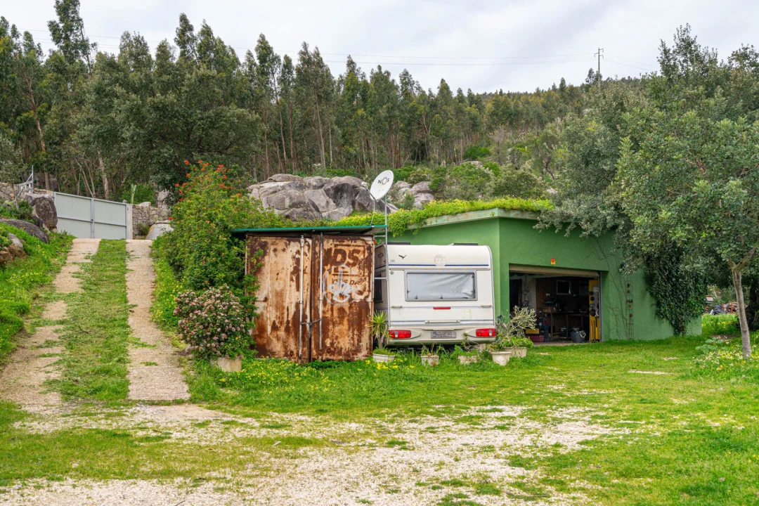 Quinta T2 para Venda em Monchique Foto 40