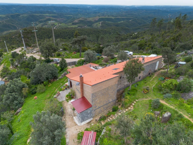 Quinta T2 para Venda em Monchique Foto 2