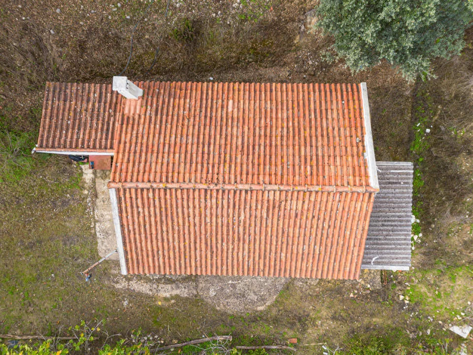 Quinta T0 para Venda em Monchique Foto 4