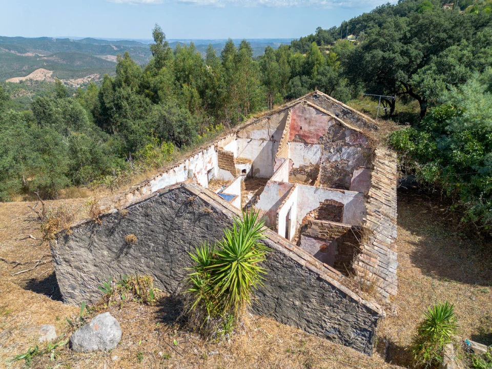 Quinta T0 para Venda em Monchique Foto 5