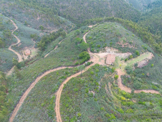 Quinta T0 para Venda em Monchique Foto 10