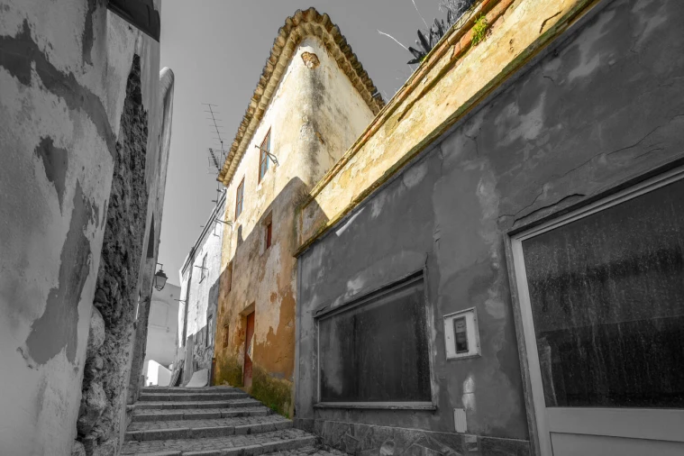 Moradia T0 para Venda em Monchique Foto 5