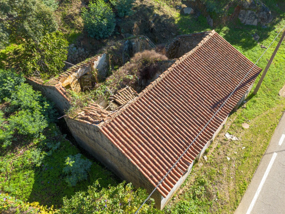 Moradia T0 para Venda em Monchique Foto 21