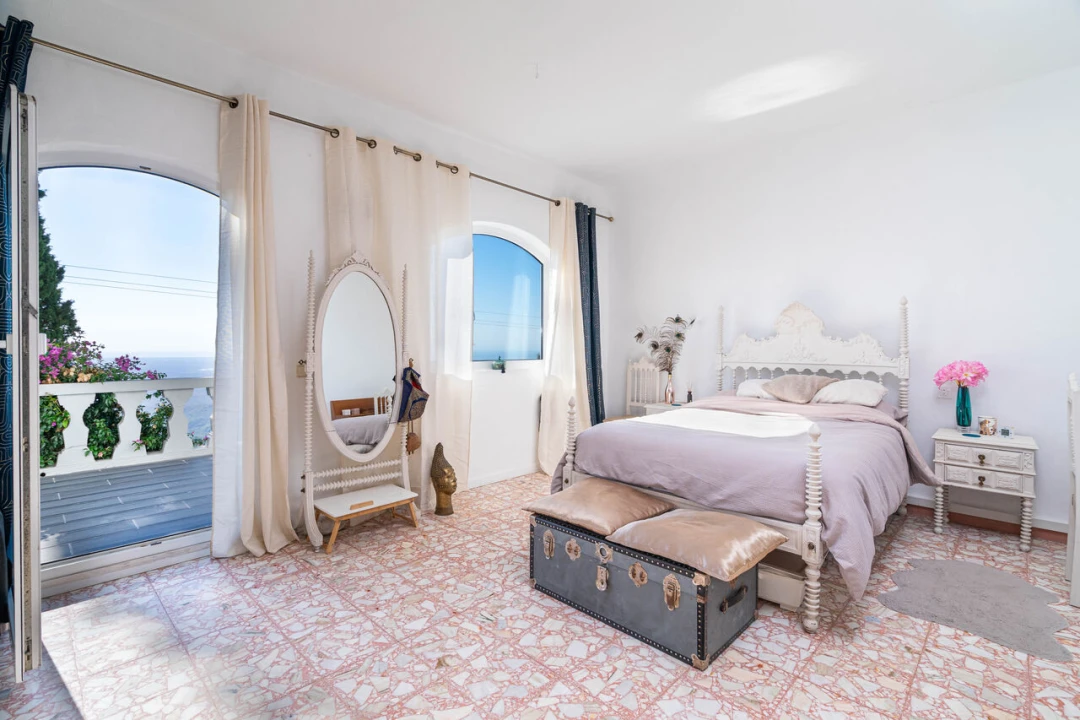 Moradia T4 para Venda em Monchique Foto 7