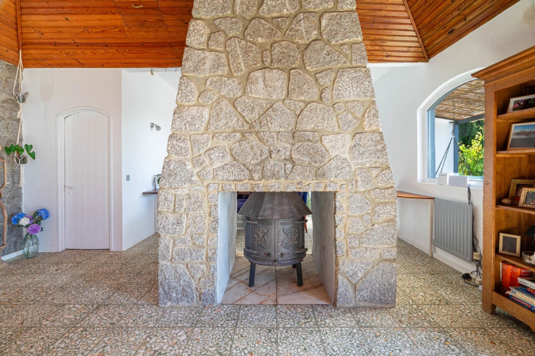 Moradia T4 para Venda em Monchique Foto 10