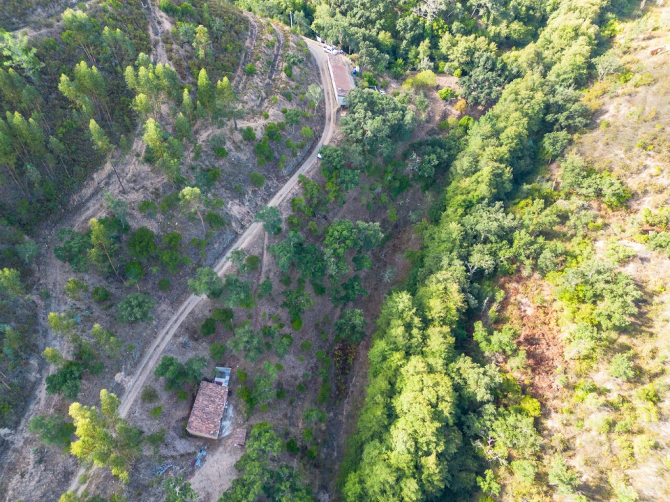 Quinta T2 para Venda em Monchique Foto 9