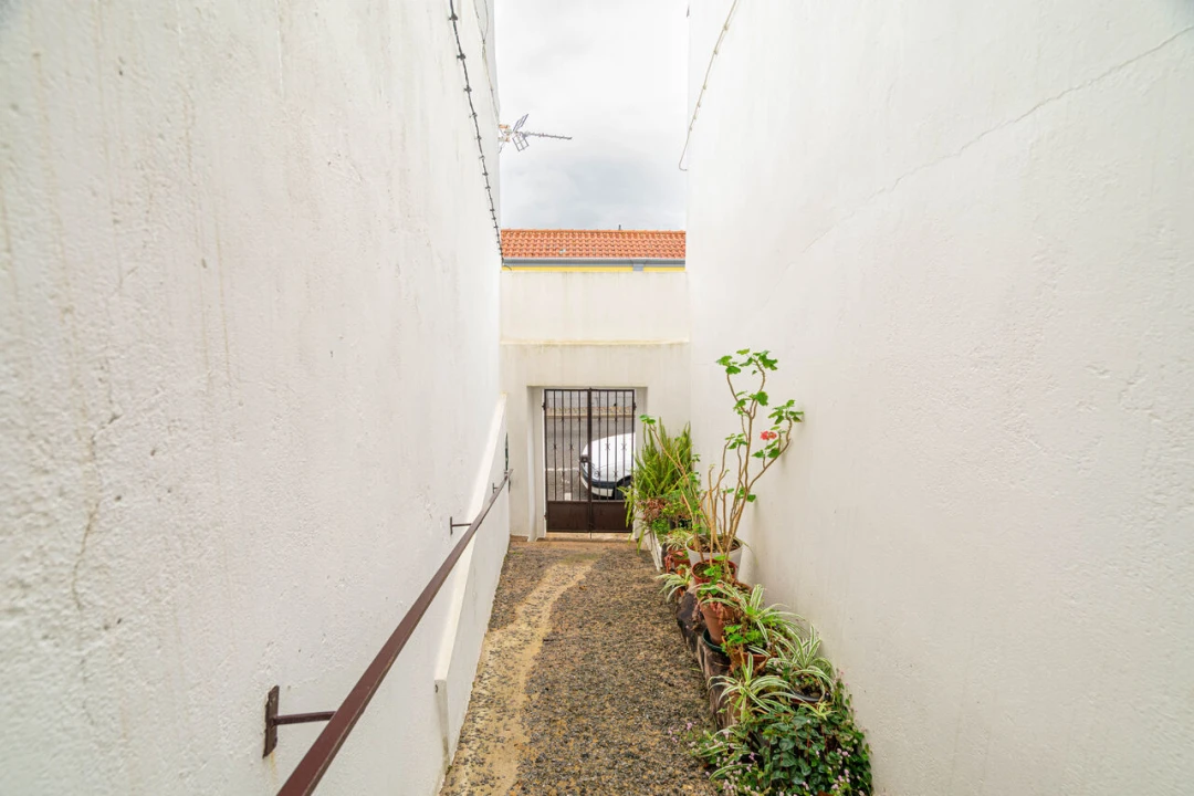 Apartamento T2 para Venda em Monchique Foto 3