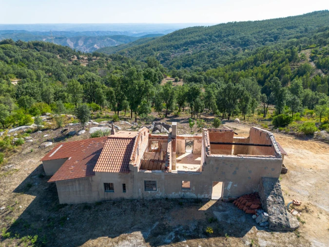 Quinta T0 para Venda em Monchique