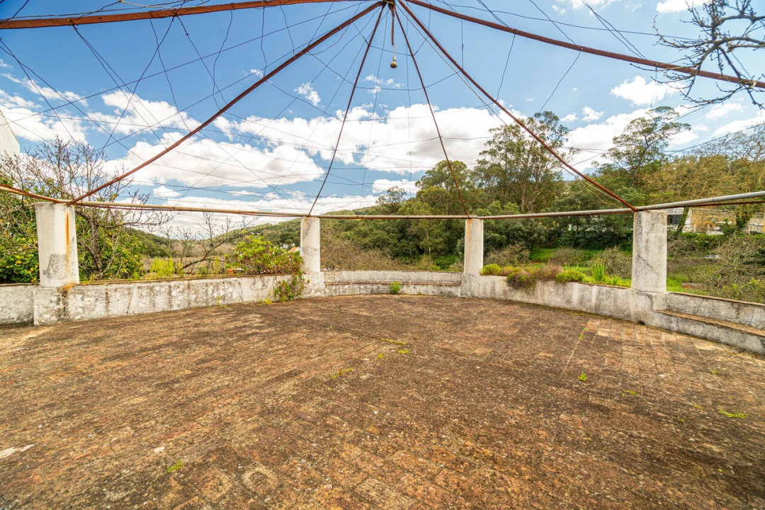 Moradia T4 para Venda em Monchique Foto 5