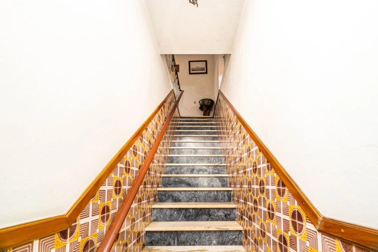 Moradia T4 para Venda em Monchique Foto 11