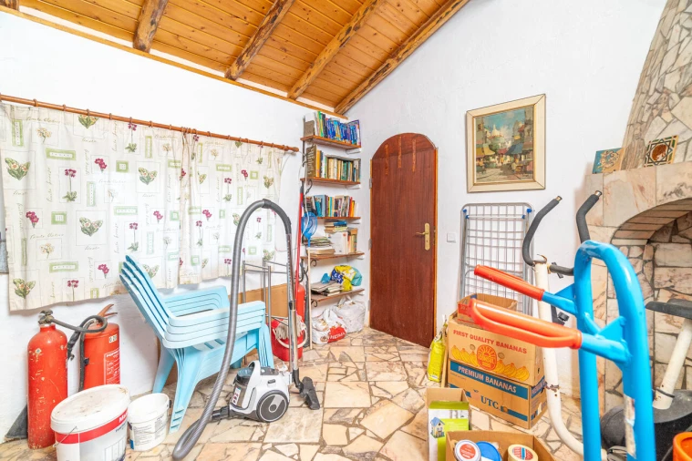 Quinta T4 para Venda em Monchique Foto 30