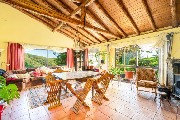 Quinta T4 para Venda em Monchique Foto 10