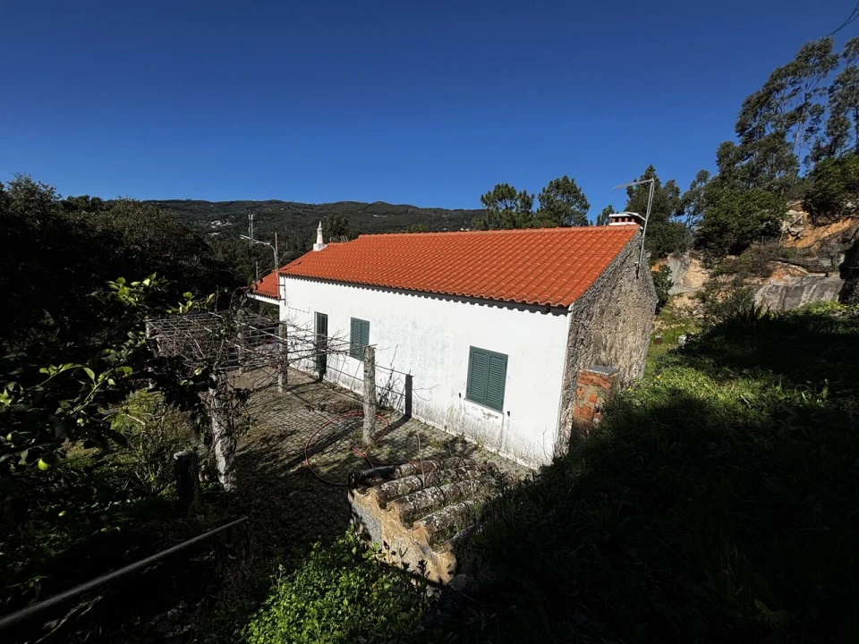 Quinta T2 para Venda em Monchique Foto 2