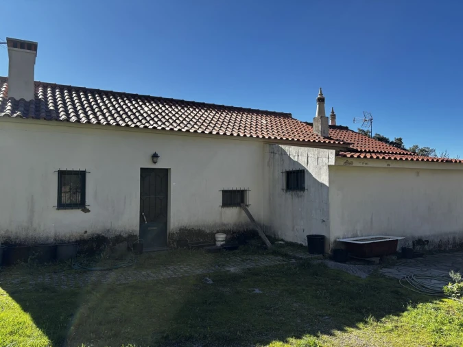 Quinta T2 para Venda em Monchique Foto 3