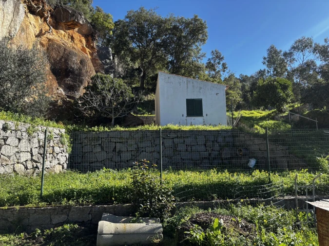 Quinta T2 para Venda em Monchique Foto 8