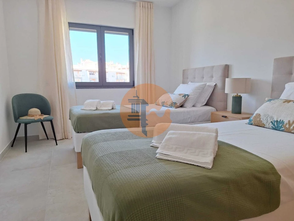 Apartamento T2 para Venda em Armação de Pera Foto 8