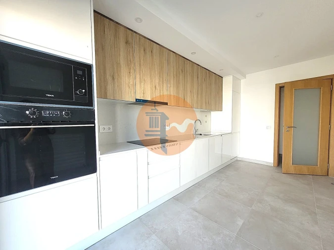 Apartamento T2 para Venda em Armação de Pera Foto 4