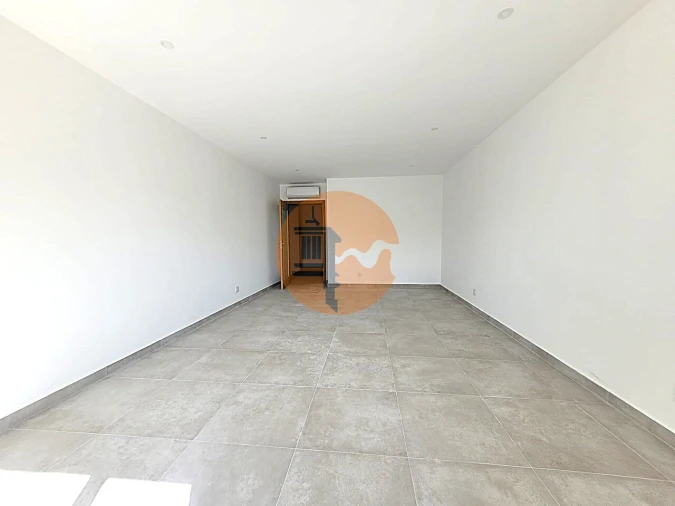 Apartamento T2 para Venda em Armação de Pera Foto 10