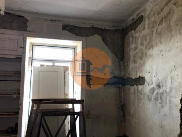 Prédio para Venda em Santa Maria Maior
