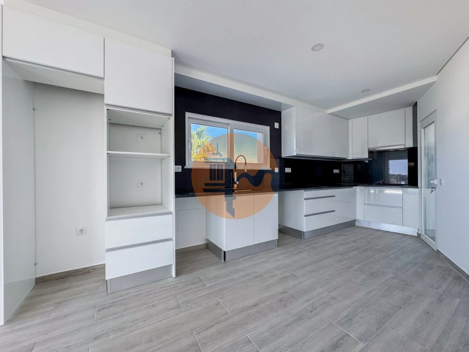 Apartamento T3 para Venda em Altura Foto 8