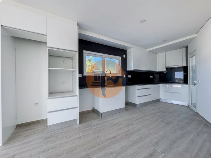 Apartamento T3 para Venda em Altura Foto 8