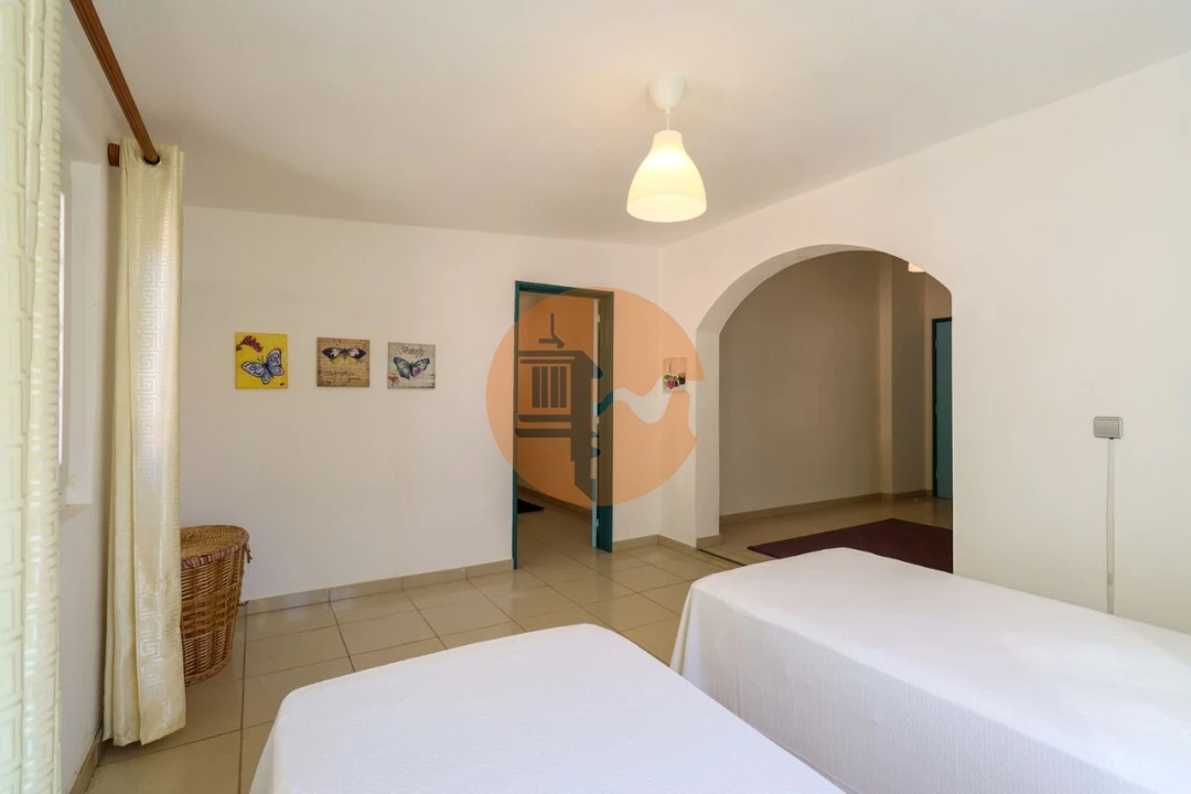 Moradia T4 para Venda em Monte Gordo Foto 42