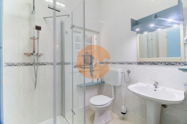 Moradia T4 para Venda em Monte Gordo Foto 20