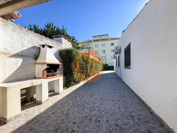 Moradia T4 para Venda em Monte Gordo Foto 44