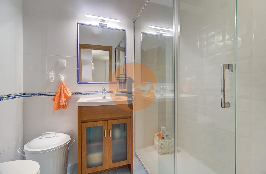 Apartamento T2 para Venda em Vila Real de Santo Antonio Foto 22