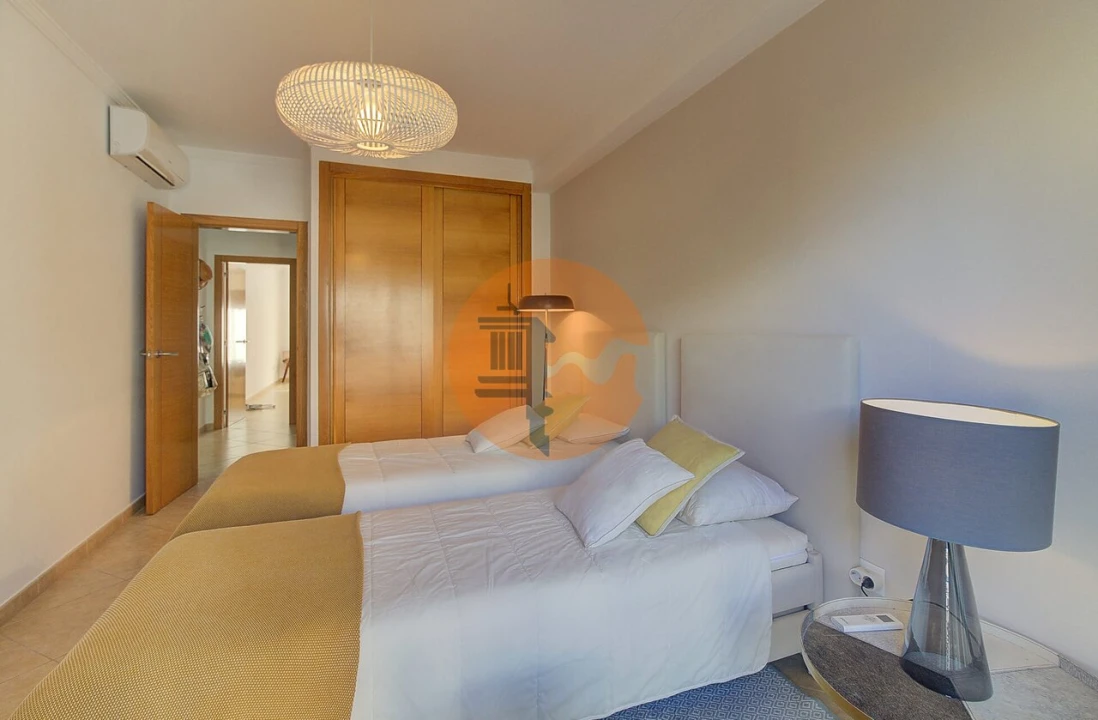 Apartamento T2 para Venda em Vila Real de Santo Antonio Foto 28