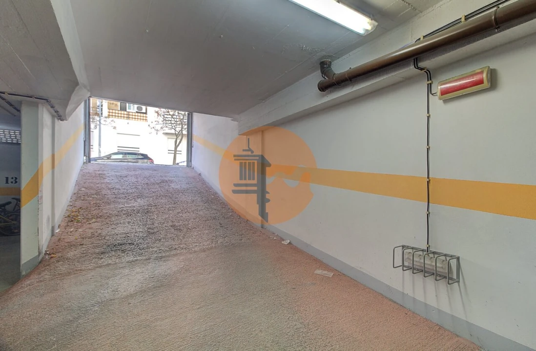 Apartamento T2 para Venda em Vila Real de Santo Antonio Foto 31