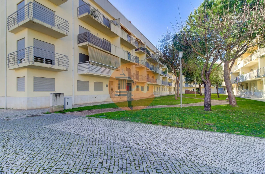 Apartamento T2 para Venda em Vila Real de Santo Antonio Foto 32