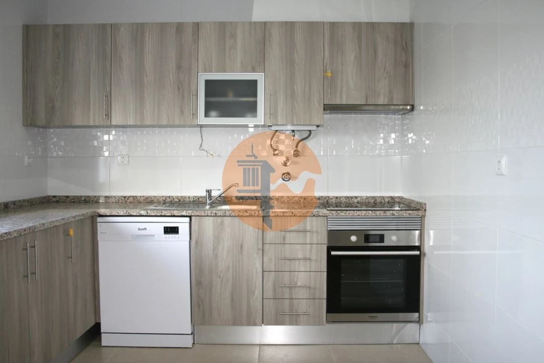 Moradia T2 para Venda em Giões Foto 4