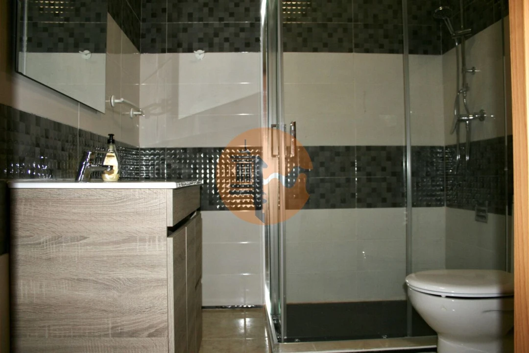 Moradia T2 para Venda em Giões Foto 28